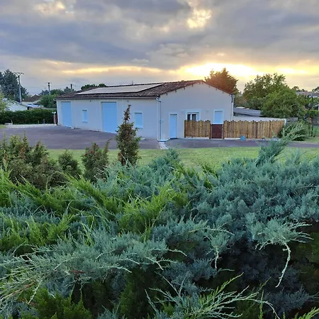 A La Source Tatil Evi *