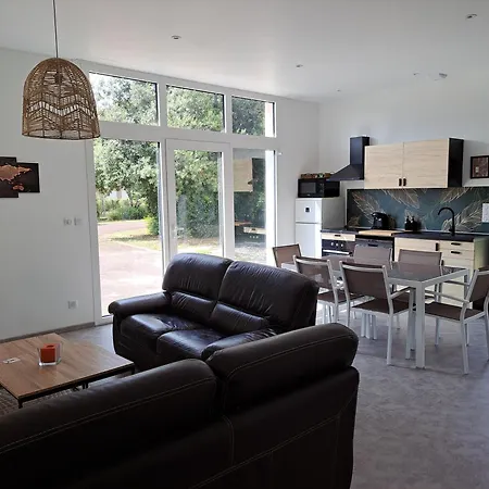 A La Source Tatil Evi *