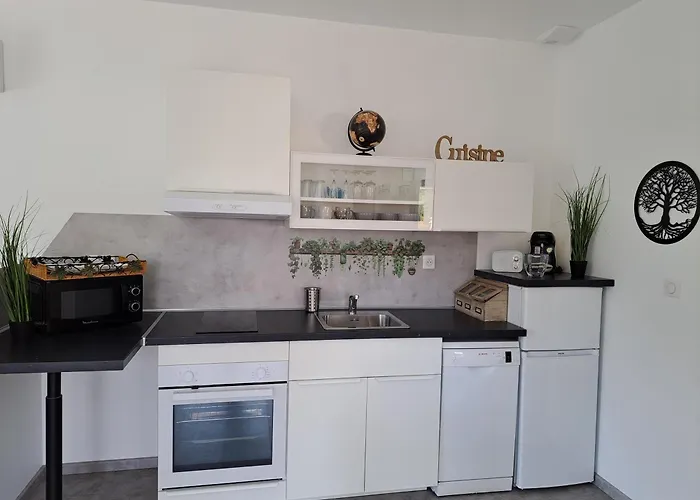 A La Source Semesterbostad Saint-Medard-de-Guizieres